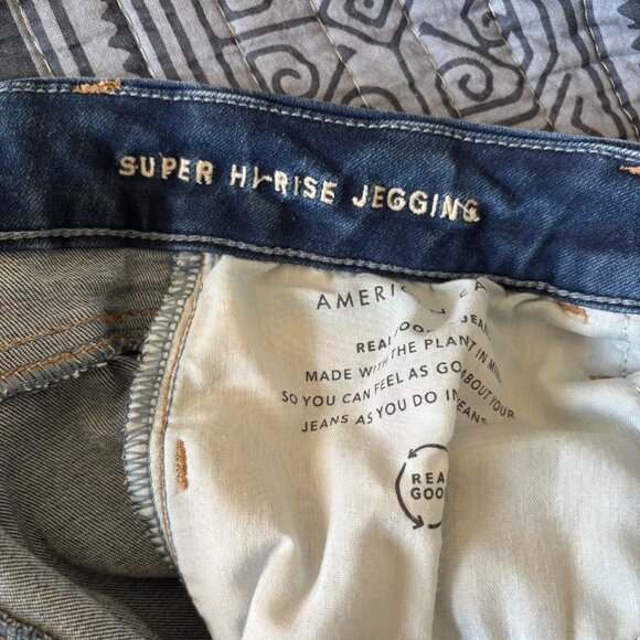 American Eagle Women's Super High Rise Jeggings Size 2 Short AE Forever Soft - Picture 2 of 4